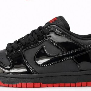 Nike  Dunk Low